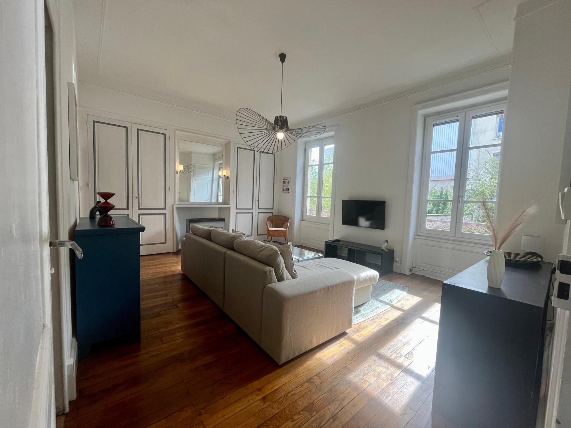 Suite Lavany Lyon Buitenkant foto