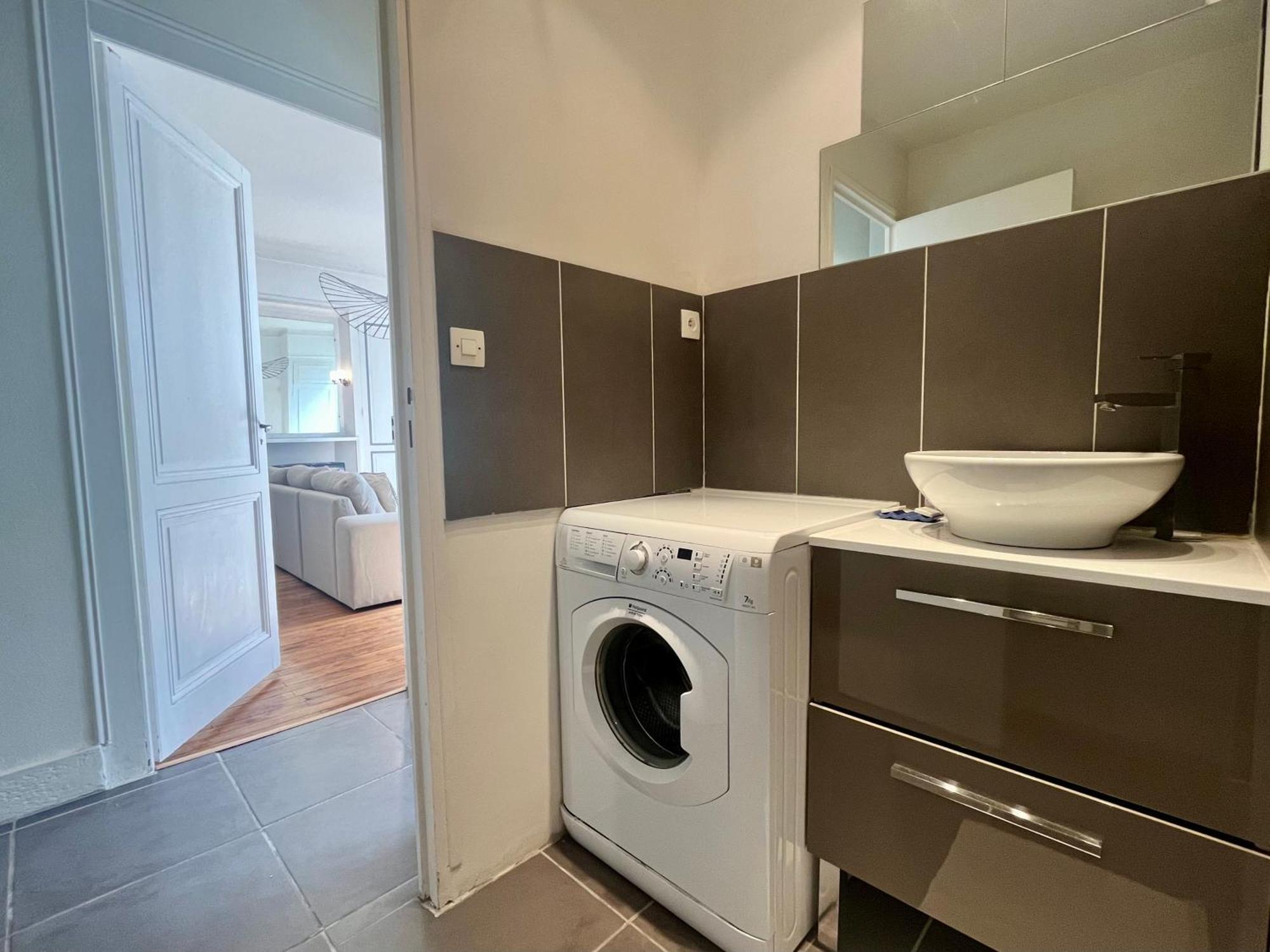 Suite Lavany Lyon Buitenkant foto