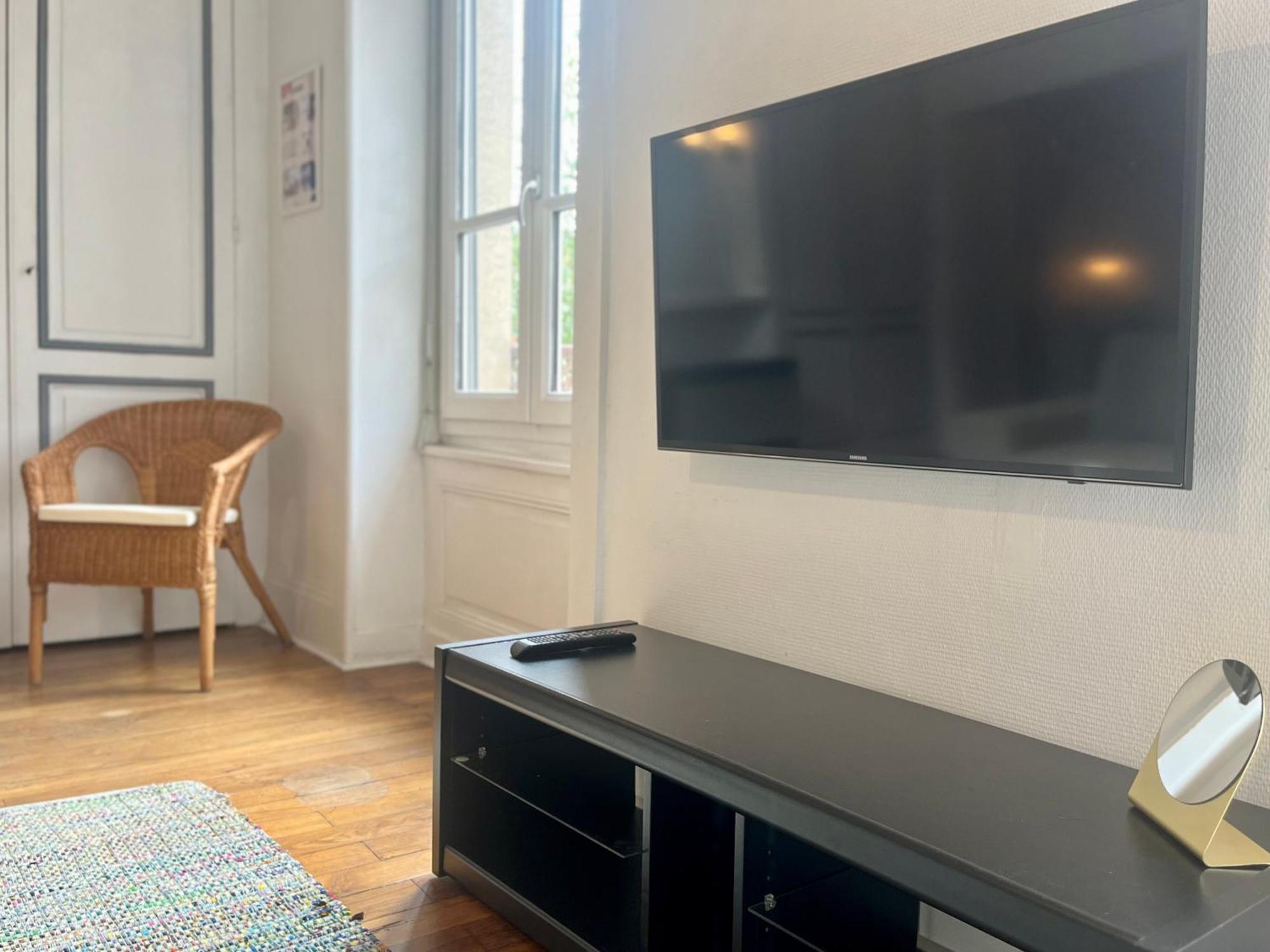 Suite Lavany Lyon Buitenkant foto