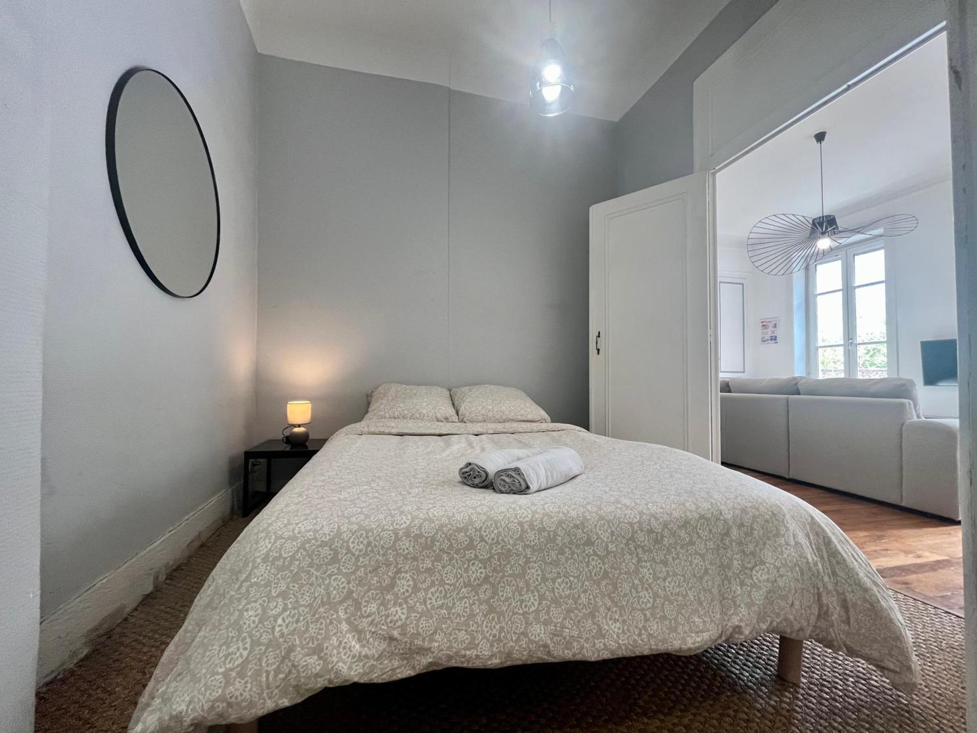 Suite Lavany Lyon Buitenkant foto